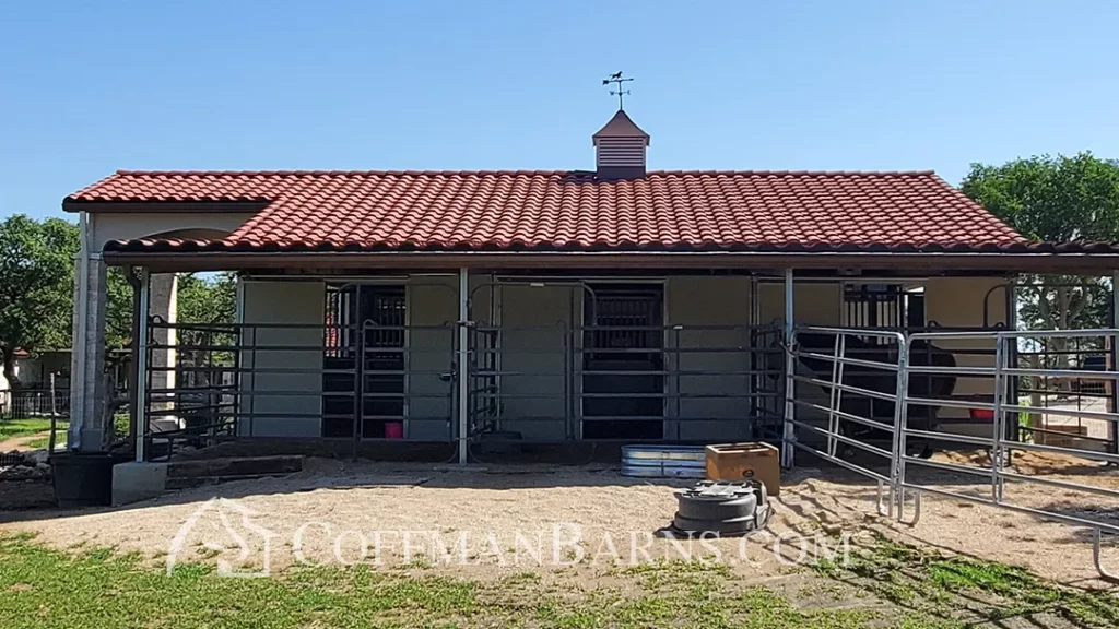 Custom Stucco Texas Barn