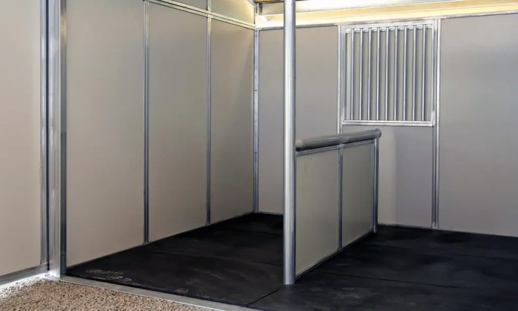 FCP Metal Barns for Horses - Article Project Image Wash Bay Detail